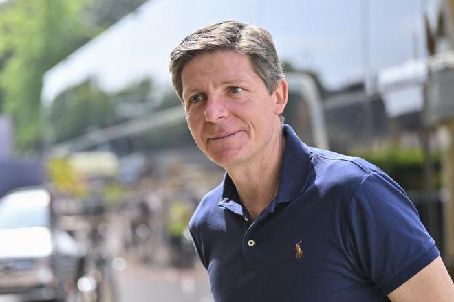 記者：萊比錫選帥考慮格拉斯納、弗蘭克等，非謝周三主帥羅爾首選。