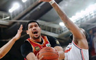 原帥29分助山西勝?gòu)V東，CBA季后賽G2山西主場(chǎng)大勝胡明軒22分。