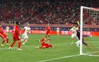 成都3-1勝海港，海港中場失控，蓉城攻勢強(qiáng)。