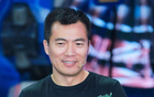 黃健翔推薦王鈺棟給門德斯公司，國足陷02年后低谷。