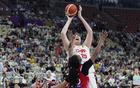 女籃大勝印尼51分，張子宇內(nèi)線稱霸，李夢接班人三分亮眼。