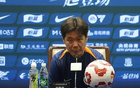 李霄鵬：薩里奇休四周，孫正傲傷停兩周，全隊(duì)士氣低落。